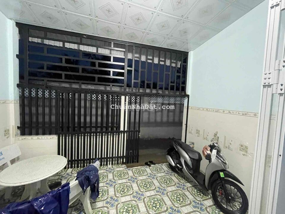 Bán nhà 110m2 Nhựt Chánh, Bến Lức, Long An