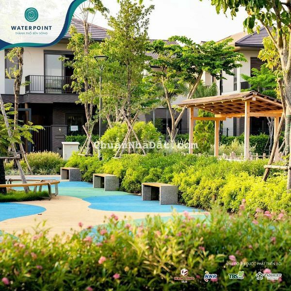 Kẹt tiền bán biệt thự song lập 5,8 tỷ 3 mặt giáp sông, cách PMH 35P Kẹt tiền bán biệt thự song lập 5,8 tỷ 3 mặt giáp sông, cách PMH 35P