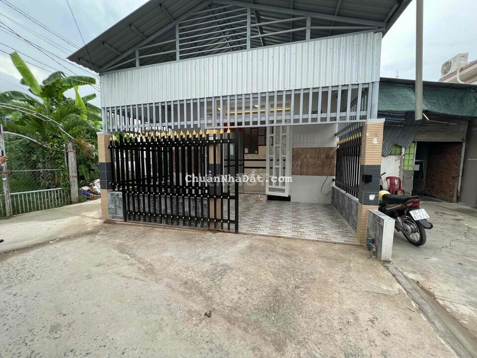 Bán nhà mới, có sẵn số nhà, sổ hồng riêng Phú Khương, TP Bến Tre Bán nhà mới, có sẵn số nhà, sổ hồng riêng Phú Khương, TP Bến Tre