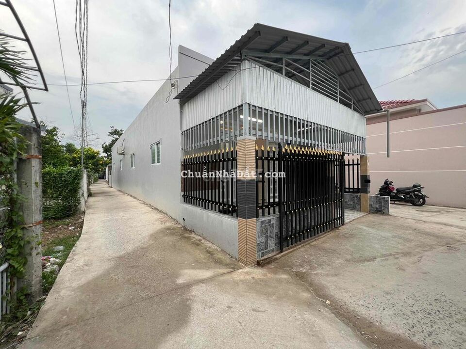 Bán nhà mới, có sẵn số nhà, sổ hồng riêng Phú Khương, TP Bến Tre Bán nhà mới, có sẵn số nhà, sổ hồng riêng Phú Khương, TP Bến Tre