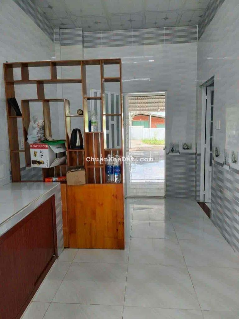 Bán nhà đẹp mới toanh, 2 mặt tiền Mỹ Thạnh An, TP Bến Tre