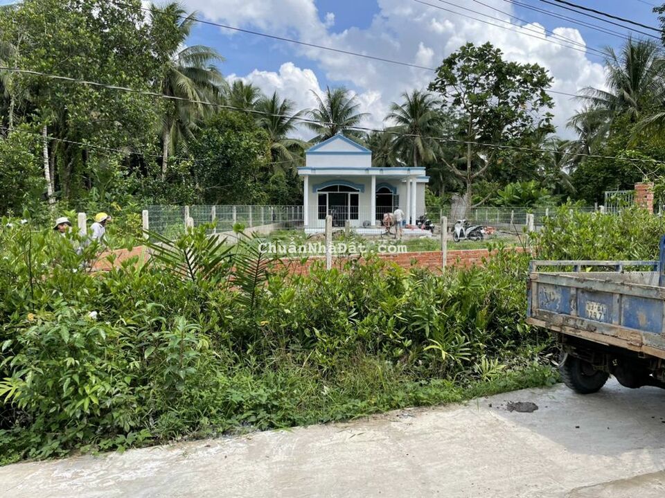 NỀN 15x39m CÓ 100M TC CÓ SẴN NHÀ CẤP 4- TAM PHƯỚC NỀN 15x39m CÓ 100M TC CÓ SẴN NHÀ CẤP 4- TAM PHƯỚC