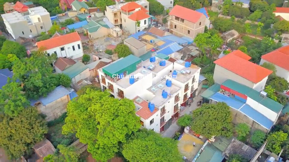 Nhỉnh nhẹ 1 tỷ, có nhà Phụng Châu, giáp ranh hà đông, DT 33m2x3T, mặt ngõ thông, ô tô cách 15m