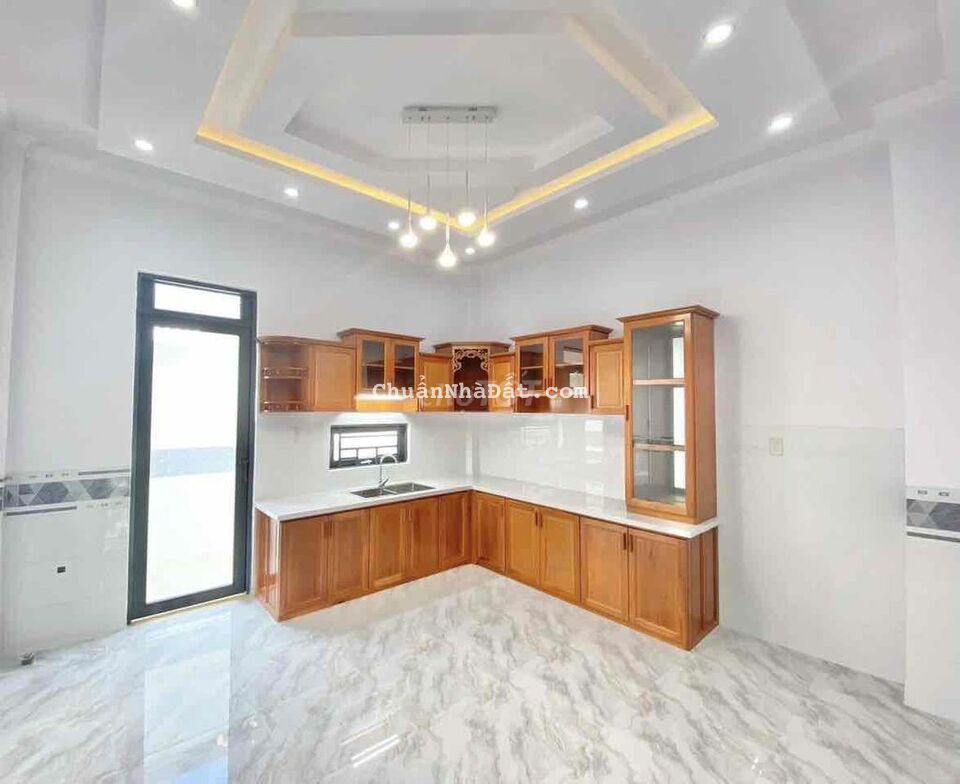 nhà mới đẹp 3 phòng ngủ đường C5 Kdc Phú an cái răng cần thơ