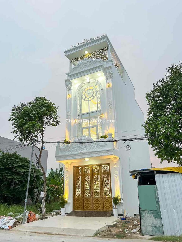 6,9 TỶ CÒN TL - NHÀ MỚI 3 LẦU GẦN BẾN XE KDC HỒNG LOAN CT