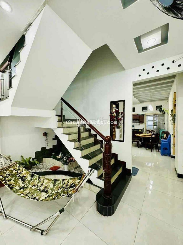 Bán nhà trục thông đường Hoàng Thế Thiện khu Hưng Phú gần Quang Trung