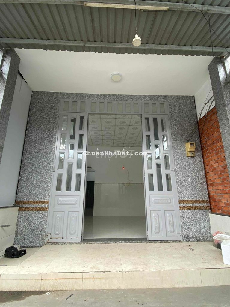 NHÀ TRỆT THỔ CƯ BA LÁNG, CÁI RĂNG