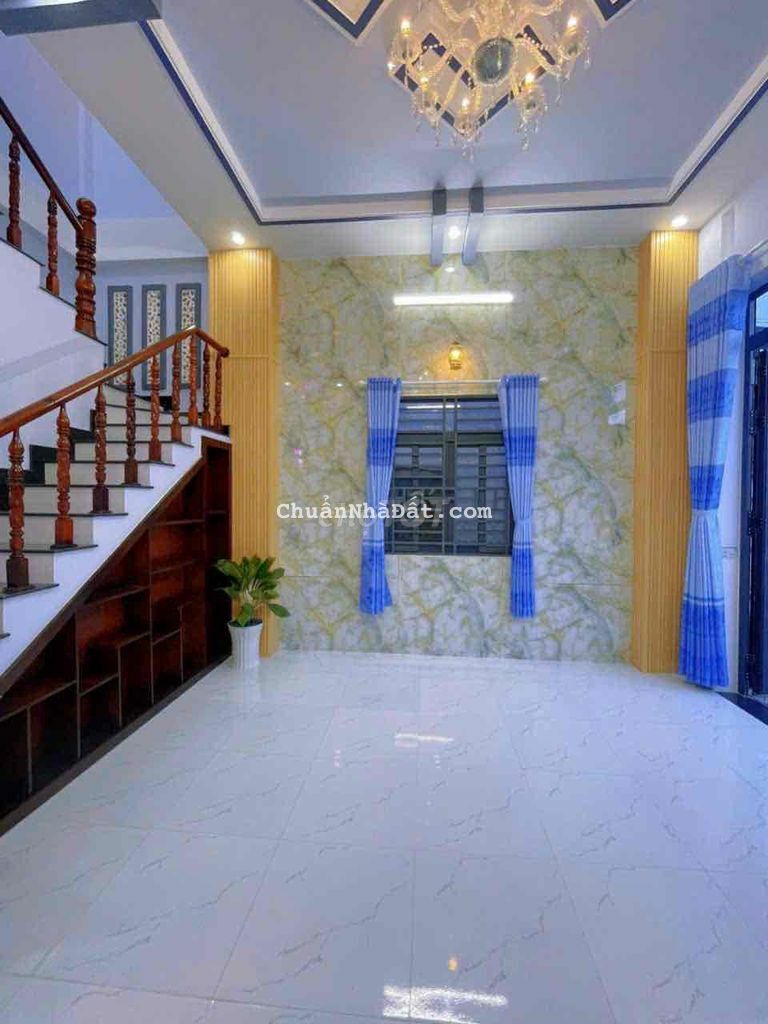 NHÀ MẶT TIỀN ĐƯỜNG HÀNG GÒN CÓ SÂN ĐẬU OTO QUẬN CÁI RĂNG