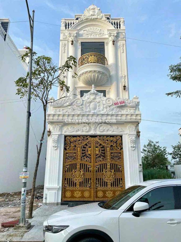 Bán nhà 2 lầu mới xây khu Văn Hoá Tây Đô , Gần chợ trường học