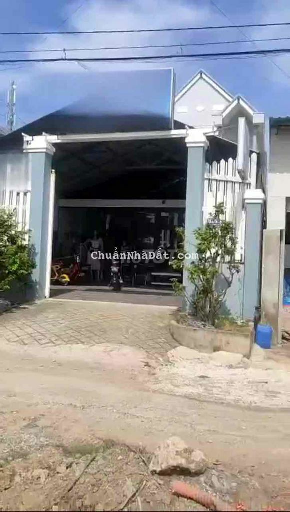 Kẹt tiền bán gấp nhà mặt tiền đường Lý Nhơn, xã Lý Nhơn, Cần Giờ Kẹt tiền bán gấp nhà mặt tiền đường Lý Nhơn, xã Lý Nhơn, Cần Giờ