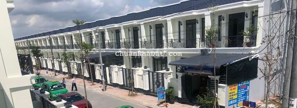 BÁN GẤP NHÀ CĂNGỐC CHÍNH CHỦ TẠI CẦN ĐƯỚC, LONG AN