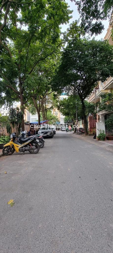 Nhà Khu Phân Lô Víp Ô Tô Tránh - Kinh Doanh Đỉnh - Phố Trung Hoà