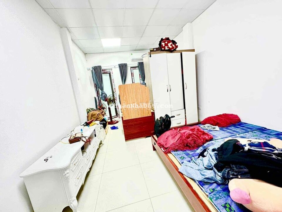 Nguyễn Khánh Toàn 36m2-Mặt Ngõ Kinh Doanh-15m Ô Tô Tránh-Hơn 3tỷ