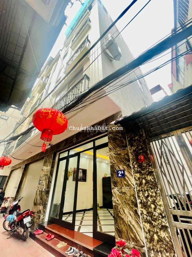 Trần Thái Tông 36m2-Lô Góc-2Thoáng-Ngõ Nông-Giá chỉ 4,1Tỷ