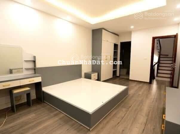 Thật 100%, bán nhà Cầu Giấy 4 tỷ - Trần Bình - gần ĐH Thương Mại - 5T rộng đẹp - ôtô 7 chỗ đỗ cổng Thật 100%, bán nhà Cầu Giấy 4 tỷ - Trần Bình - gần ĐH Thương Mại - 5T rộng đẹp - ôtô 7 chỗ đỗ cổng