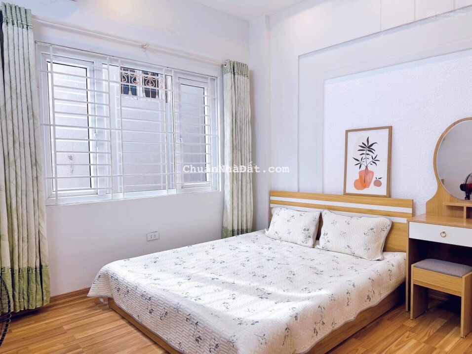 BÁN GẤP CCMN TRƯƠNG CÔNG GIAI CG- HIẾM NHÀ BÁN- 9P KHÉP KÍN- DT 45TR/TH- NGÕ RỘNG - 45M, 5T, 6.X TỶ