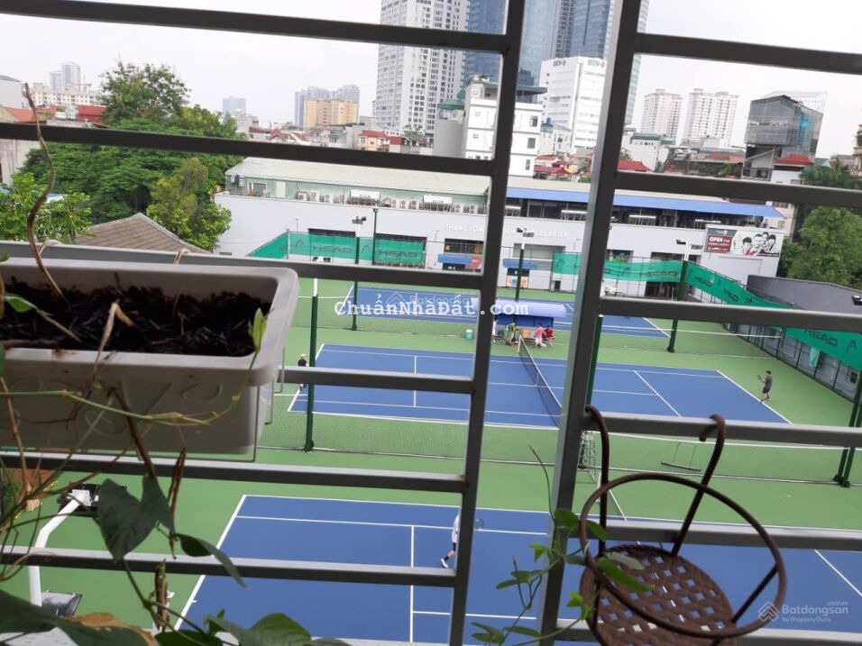 Bán nhà Cầu Giấy, ngõ thoáng ô tô, view sân tennis, 48m2, 6 tầng, mặt tiền 4,2m, giá 8,9 tỷ