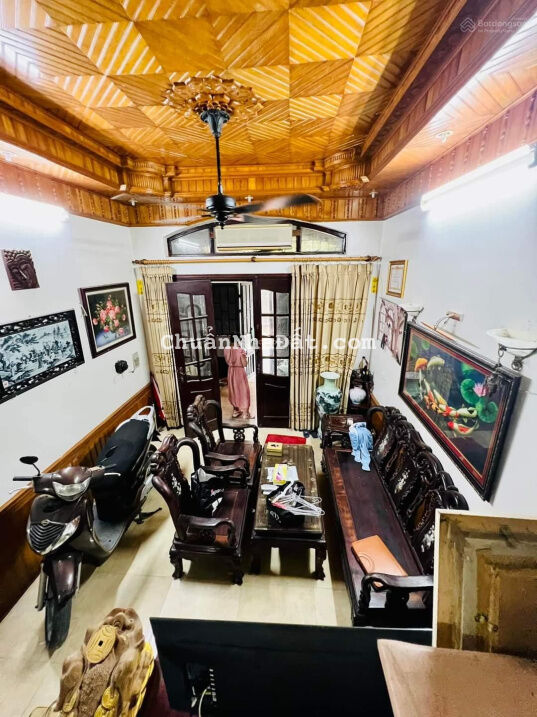 Bán nhà ngõ 68 Cầu Giấy, 10m ra ô tô tránh, ba gác vào tận nhà, DT 50m2*4T*4.7m, chỉ 5.8 tỷ