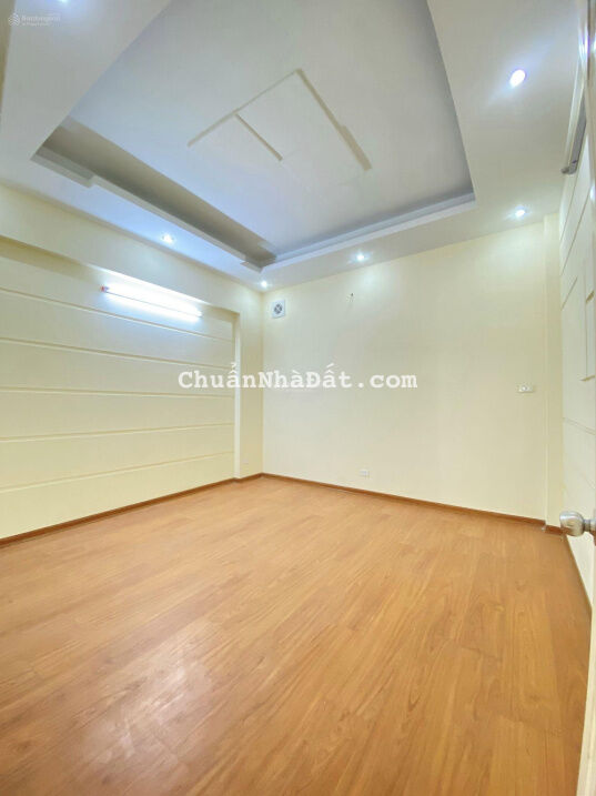 Bán nhà 5 tầng phân lô Nguyễn Thị Định Cầu Giấy, ô tô con đỗ cửa, ngõ thông Nguyễn Ngọc Vũ Bán nhà 5 tầng phân lô Nguyễn Thị Định Cầu Giấy, ô tô con đỗ cửa, ngõ thông Nguyễn Ngọc Vũ