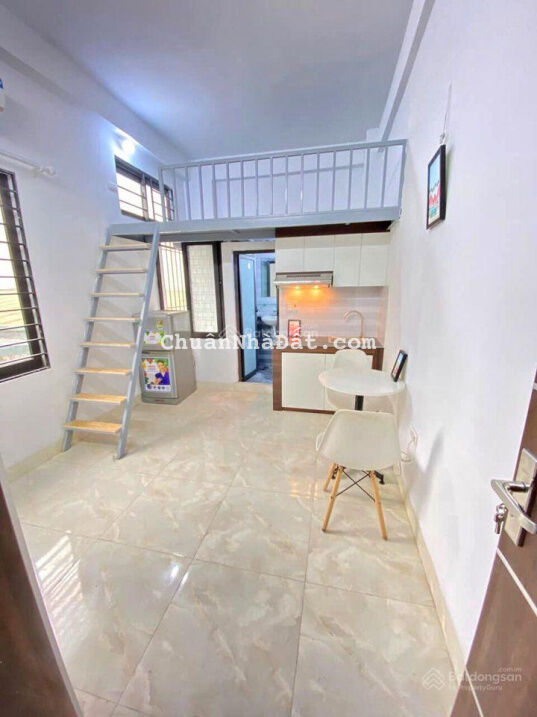 Bán cả tòa CCMN Cầu Giấy - DT 55m2 - Mt rộng - 15 phòng - mặt ngõ thông - Giá 6.9 tỷ