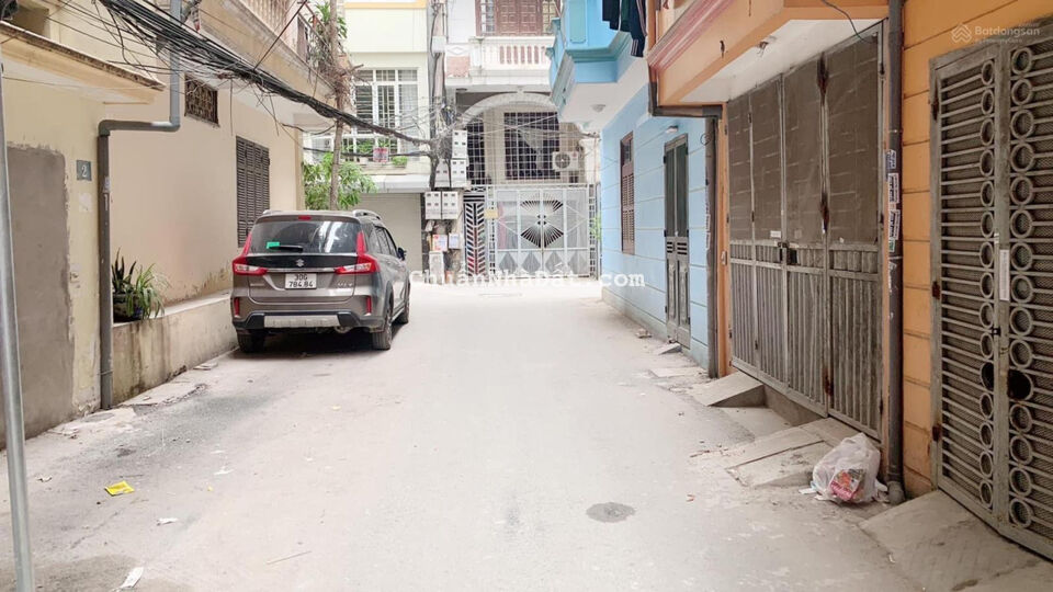 Gấp lắm rồi - 10 tỷ em lô góc - cần tìm chủ nhân mới - kinh doanh - ô tô đỗ cổng