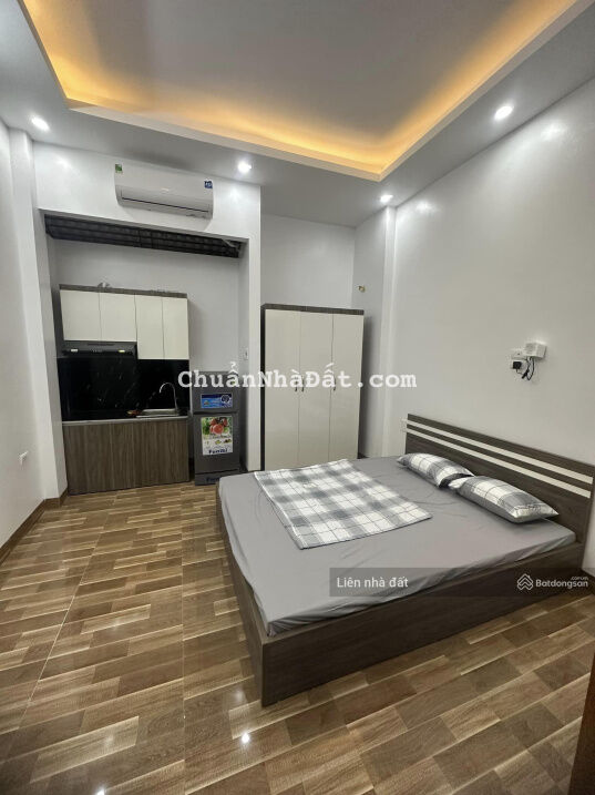 Cần bán gấp nhà ở Hồ Tùng Mậu 60m2, 7 tầng, giá 11.6 tỷ, thang máy, ô tô, kinh doanh