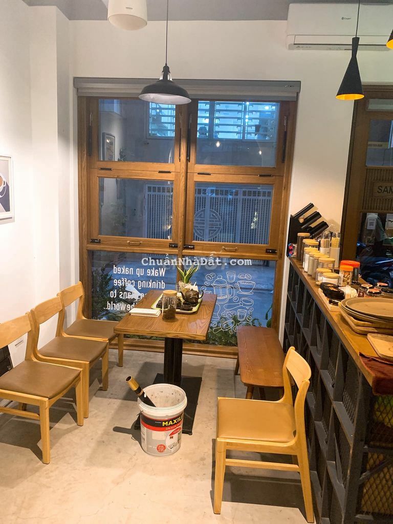 CẦN BÁN MẶT PHỐ TRẦN VỸ, 15M VỈA HÈ, ĐANG KINH DOANH CÀ PHÊ: 60M 16 TỶ