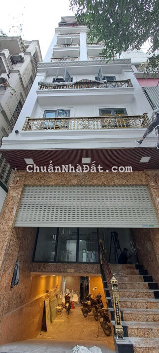 Chính chủ cần bán nhà phố Trung Kính, Yên Hòa. Diện tích: 70m2 x 7 tầng nổi 1 hầm