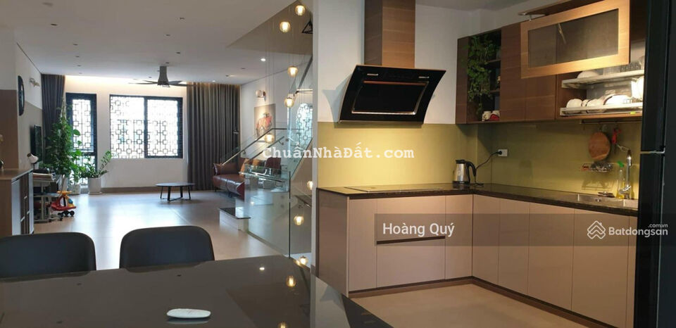 Bán gấp phân lô phố Đỗ Quang 79.2m2*5T vị trí kinh doanh ô tô tránh mặt tiền rộng chỉ 18.2 tỷ