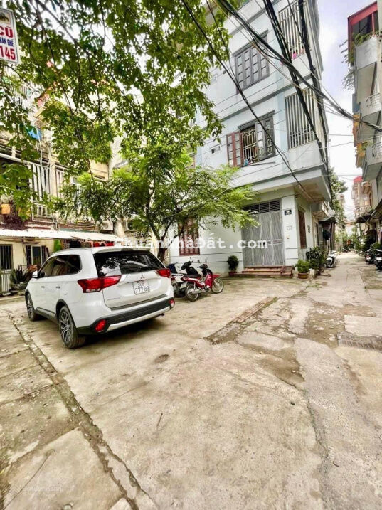 Phân lô cao đẳng du lịch HN - bán đất tặng nhà - tương lai sát mặt phố - ôtô vào nhà 95m, 4T, 9.Xtỷ