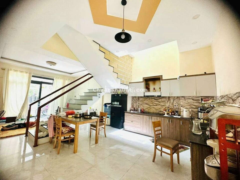 Bán nhà 3 tầng đường Trần Kim Xuyến, Hòa Xuân, Cẩm Lệ, Đà Nẵng.