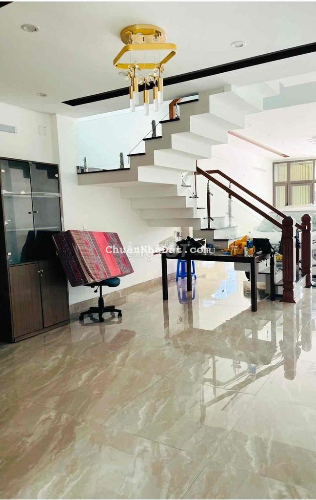 Bán nhà 3 tầng Võ An Ninh đường 10m5 vị trí đẹp Hoà Xuân Đà Nẵng