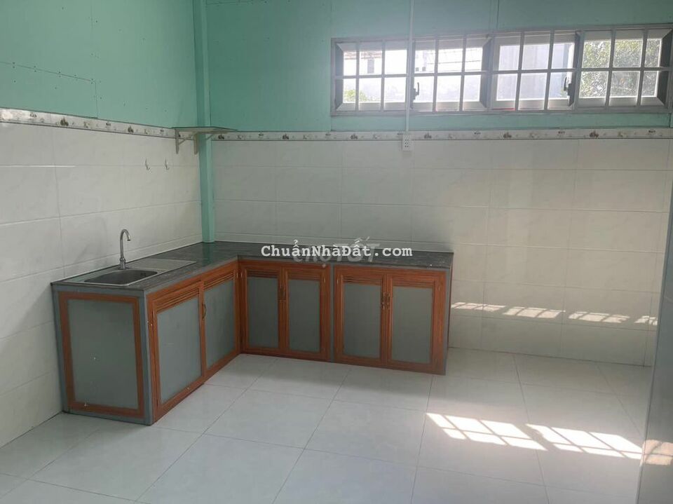 Cân tiền bán gấp nhà C4, 110m2 , Tân Thông Hội, Củ Chi, 515 triệu