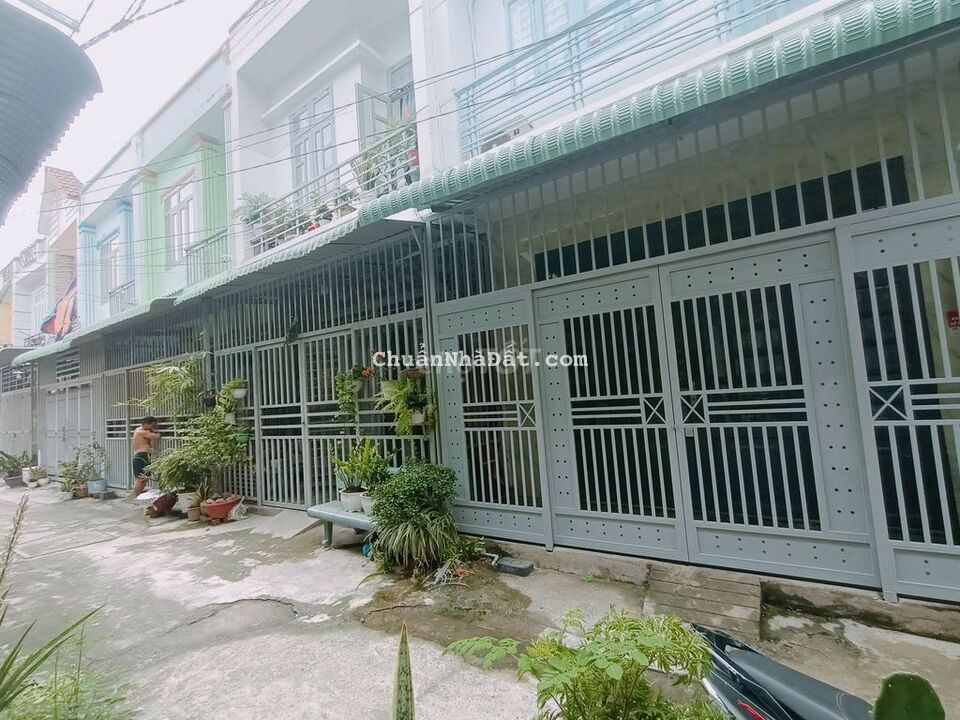 Nhà vi bằng gần chợ Ấp 7 Bình Mỹ, DT 50m2 ( 4,6m x 11m) - 1 lầu