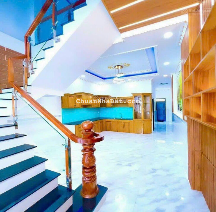 Nhà mới ngay ngã tư Chiêu Liêu - Dĩ An sân xe hơi Nhà mới ngay ngã tư Chiêu Liêu - Dĩ An sân xe hơi