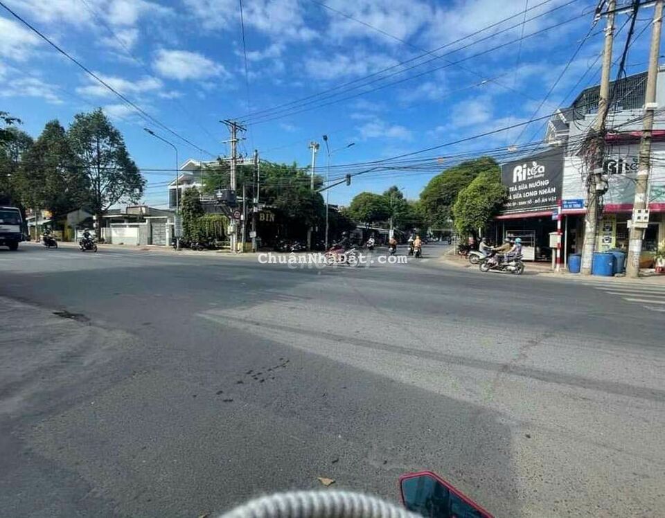 MẶT TIỀN LÊ VĂN TÁCH DĨ AN,DT 221M2 GIÁ 8.5 TỈ MẶT TIỀN LÊ VĂN TÁCH DĨ AN,DT 221M2 GIÁ 8.5 TỈ