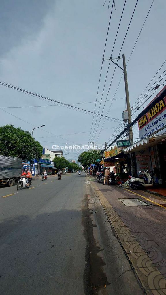 BÁN MT LY THƯỜNG KIỆT CÓ NHÀ TRÊT LẦU KINH DOANH