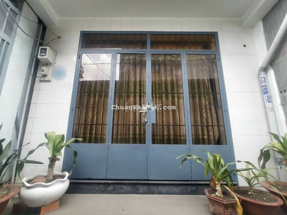 Nhà 1 Trệt 1 Lầu Rẻ gần chợ Việt Lập Tp Dĩ An và cầu vượt Linh Xuân Nhà 1 Trệt 1 Lầu Rẻ gần chợ Việt Lập Tp Dĩ An và cầu vượt Linh Xuân