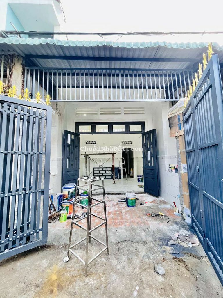 Bán Nhà Sổ Chung Dĩ An Giá Tốt