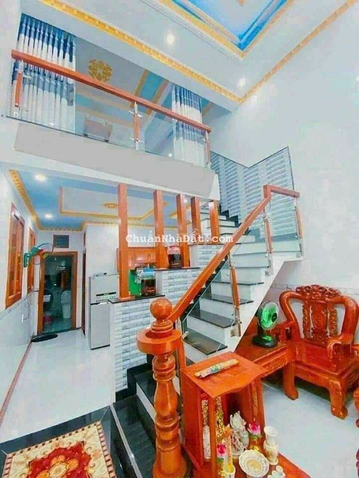 Bán Nhà Tặng Nội Thất