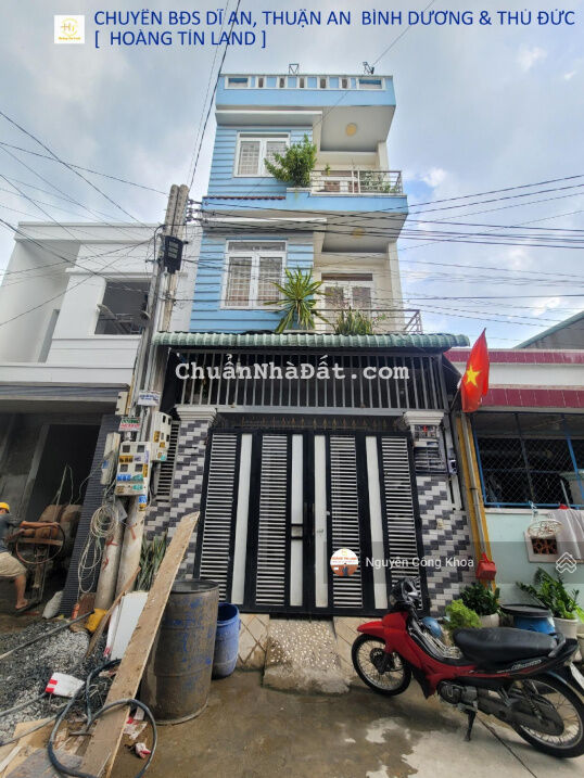 Bán nhà 1 trệt 2 lầu cách đường Nguyễn Thị Minh Khai 100m P. Tân Bình, Dĩ An