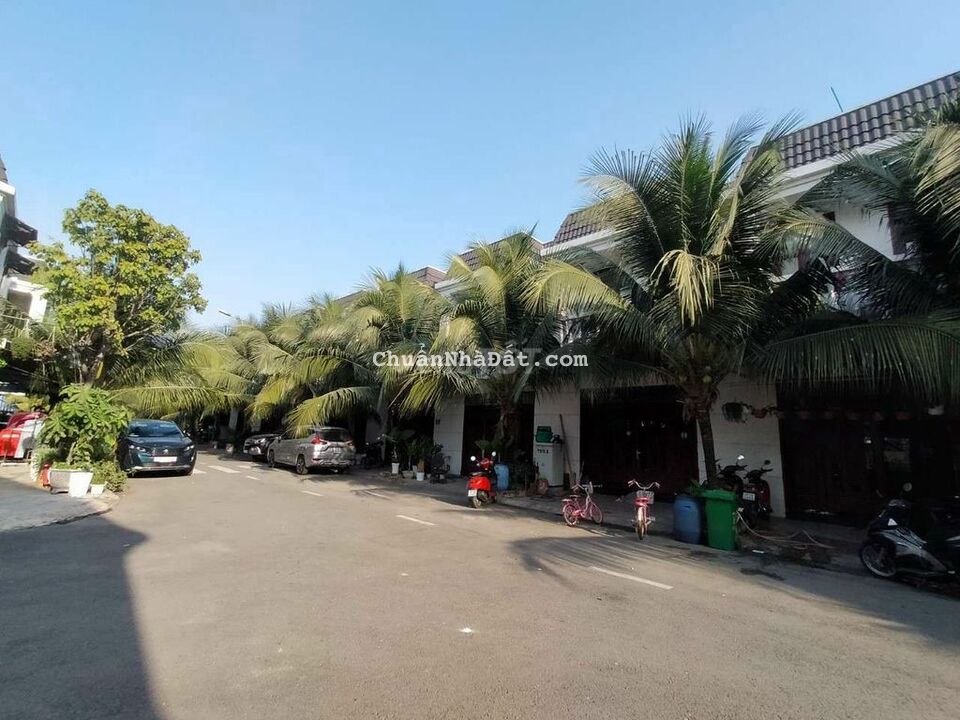 Nhà phố biệt lập Charmpa Garden Đông Hoà gần BigC Go Dĩ An và Thủ Đức