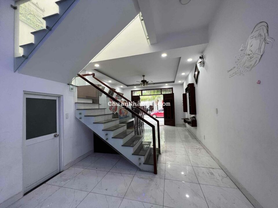 Nhà phố khu Champaca Garden,Tp Dĩ An