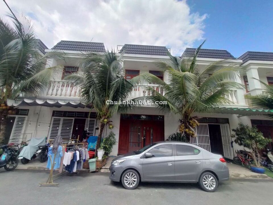 Nhà Phố Đẹp khu biệt lập Charmpa Garden p. Đông Hoà gần BigC Go