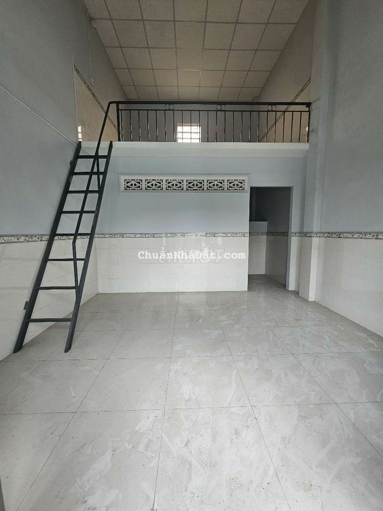 BÁN 2 CĂN NHÀ SỔ RIÊNG ĐƯỜNG Ô TÔ GẦN TTHC DI AN