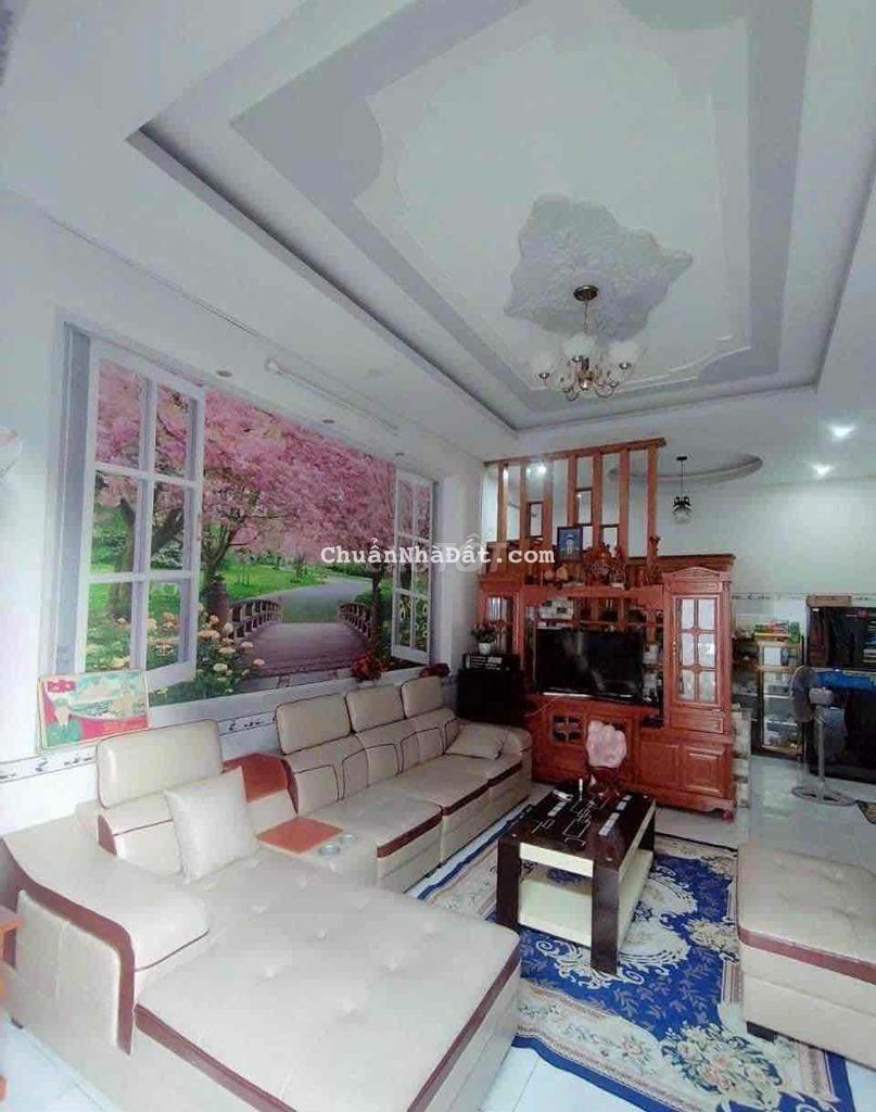 Bán 2 căn nhà trên một sổ riêng giá rẻ tại tp Dĩ An