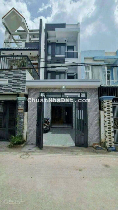 Nhà mới hoàn công đường Phan Đình Giót Đông Hoà - Dĩ An