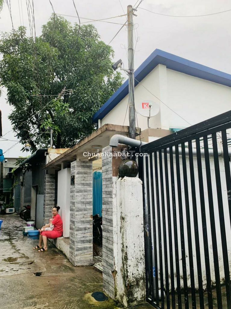 Bán nhà đông hòa 85m2 gần hẻm lớn đường 3m Bán nhà đông hòa 85m2 gần hẻm lớn đường 3m