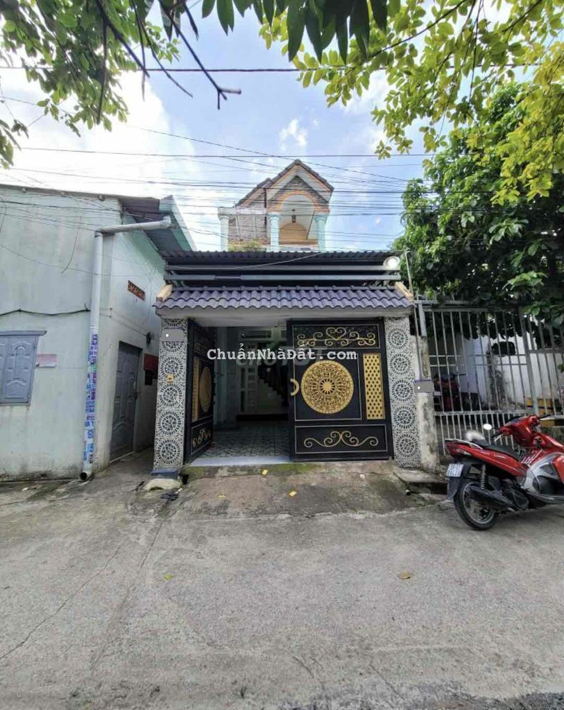 Nhà 1 Trệt 1 Lầu , Cách Đường Trần Hưng Đạo 100m