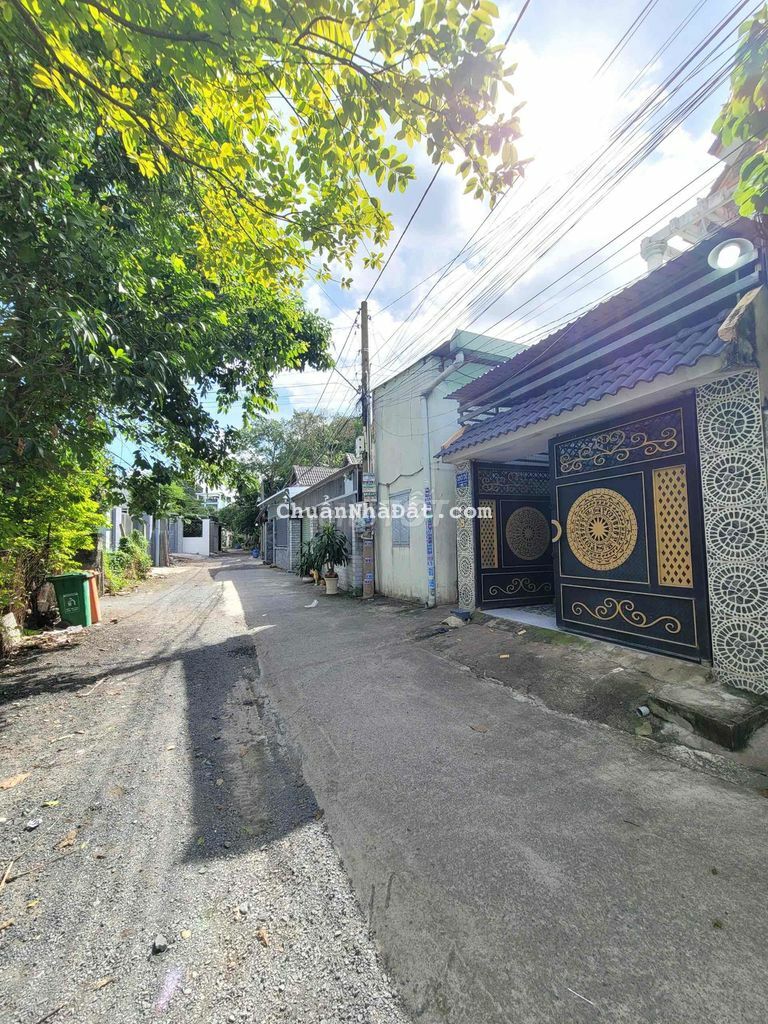 Nhà 1 Trệt 1 Lầu , Cách Đường Trần Hưng Đạo 100m